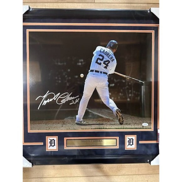 Miguel Cabrera signed autographed Detroit Tigers 16x20 framed photo JSA - Picture 2 of 6